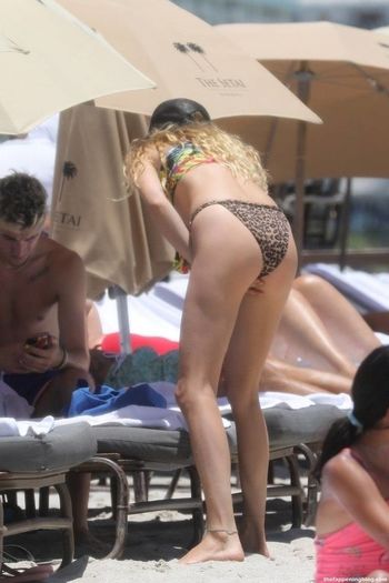 Behati Prinsloo