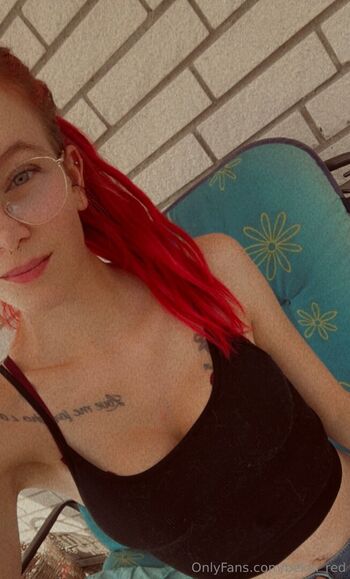 bekki_red