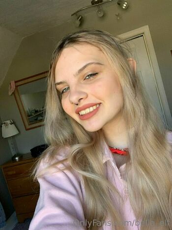 bella_elf