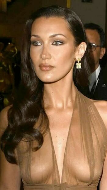 Bella Hadid
