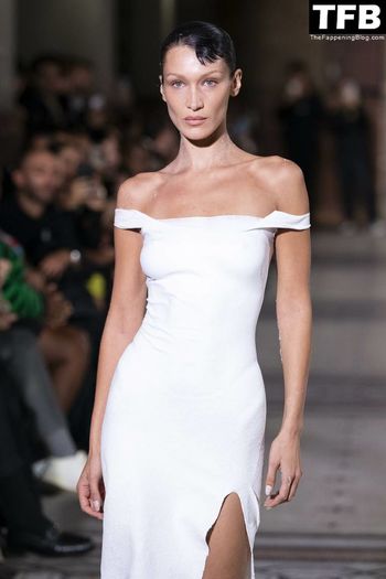 Bella Hadid