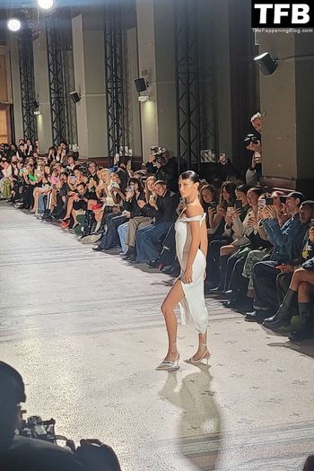 Bella Hadid