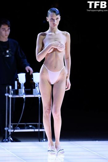 Bella Hadid
