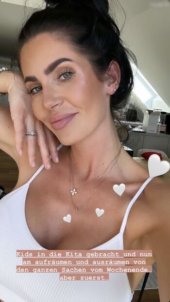 Bella Kraus