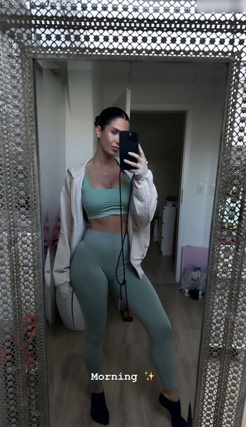 Bella Kraus
