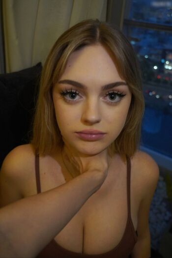 Bella Shoemark
