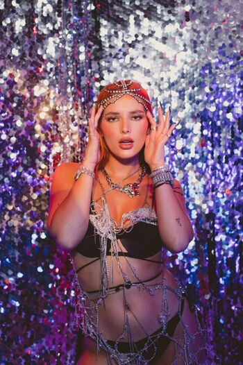 Bella Thorne