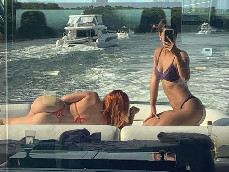 Bella Thorne