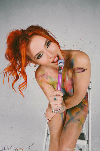 Bella Thorne