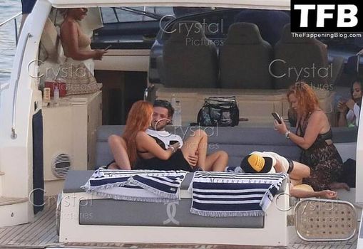 Bella Thorne