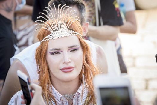 Bella Thorne