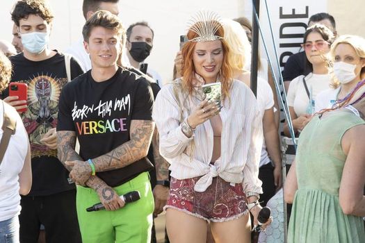 Bella Thorne