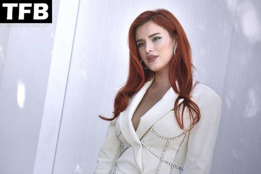 Bella Thorne