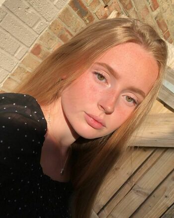 Bella Turner