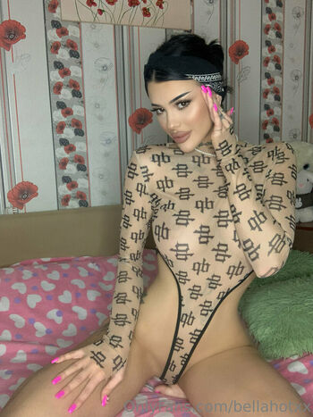 bellahotxx