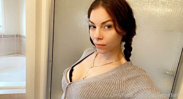 bellapetitewifey