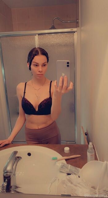 bellapetitewifey