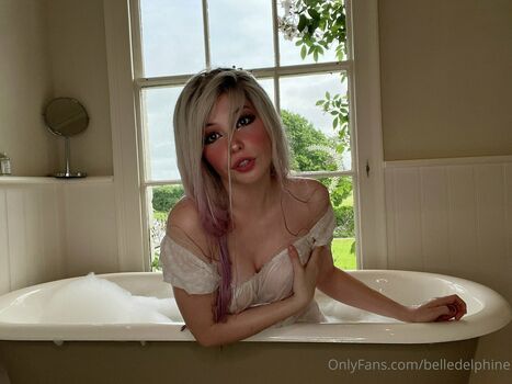 Belle Delphine