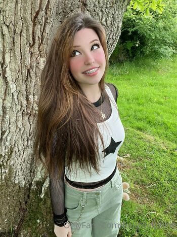 Belle Delphine