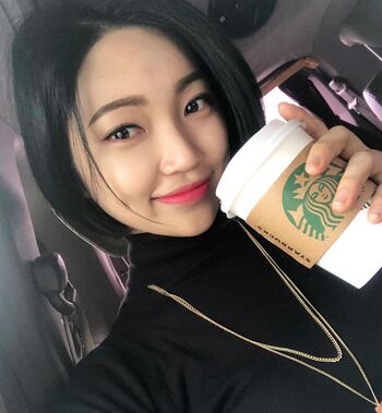 Beo Deul Jeong 정버들