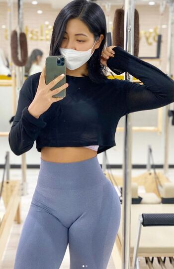 Beo Deul Jeong 정버들