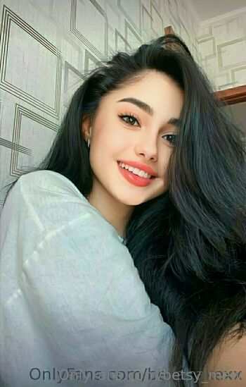 betsy_mew