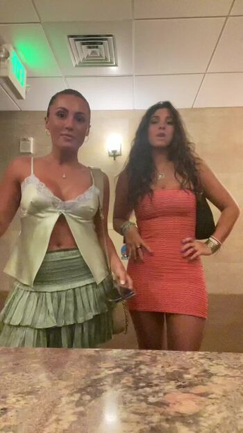 Bianca Cantando