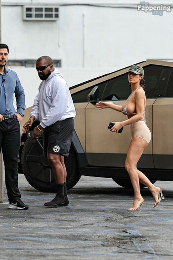 Bianca Censori