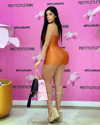 Big Booty Queen