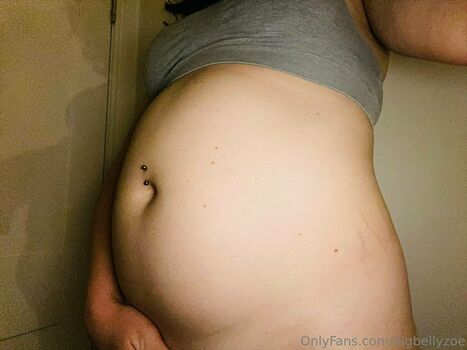 bigbellyzoe