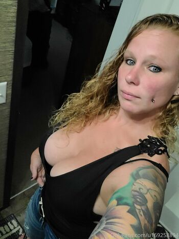 bigbootymandyj1981