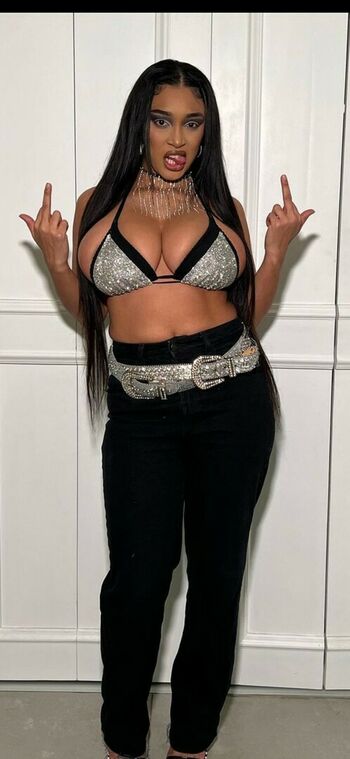 Bigdiamondgirl,
