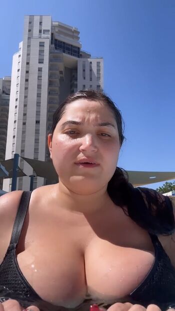 biggestboobsinisrael