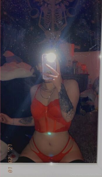 biggtittygothgirl