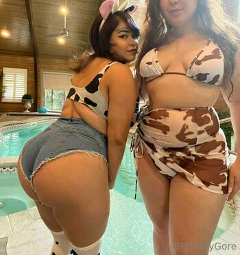 bigtiddygore6