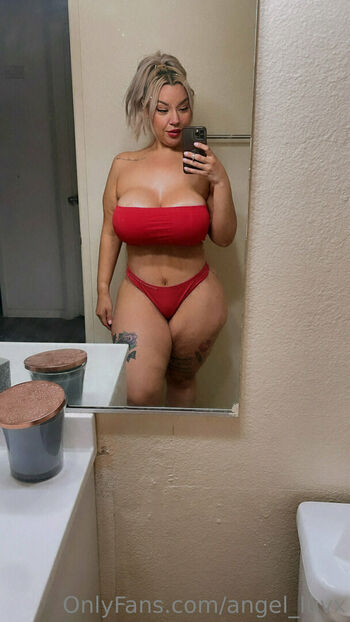 BimboInTraining_