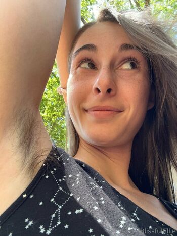 blissfulellie
