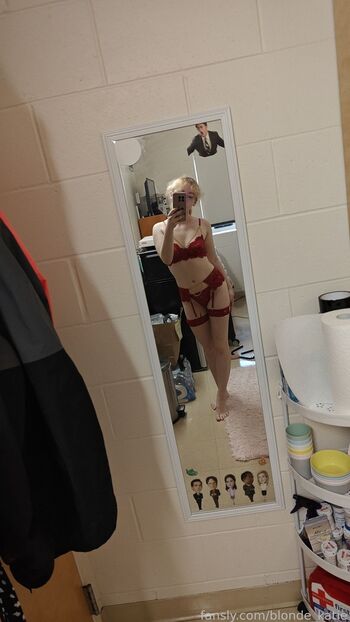 blonde_katie