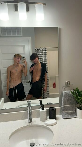 blondeboybradfree