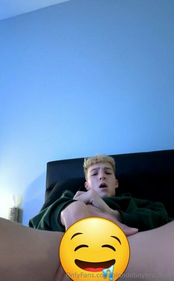 blondeboybradfree