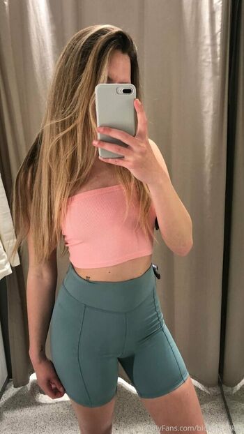 blondie.nikky
