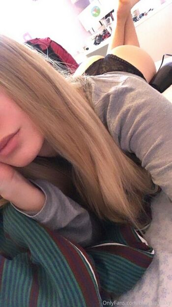blondie.nikky