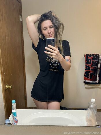 blondiedoes