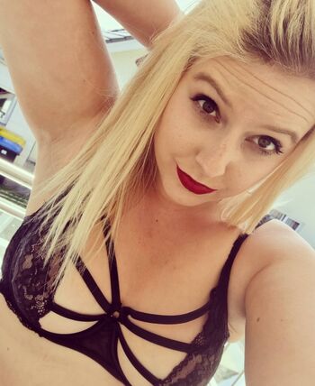 Blondigirlll