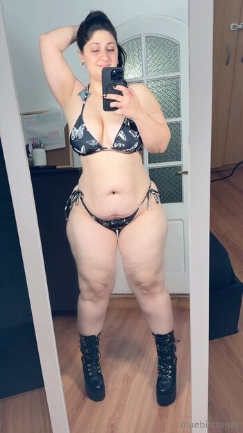bluebitchroxy