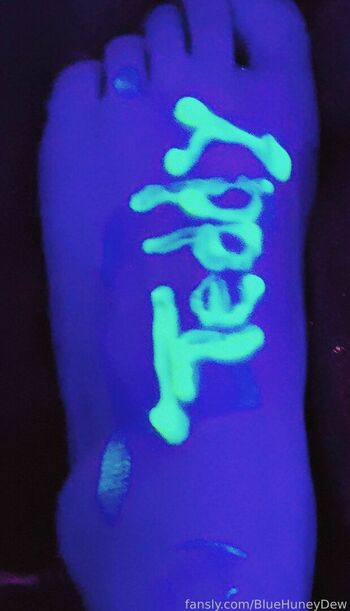 BlueHuneyDew