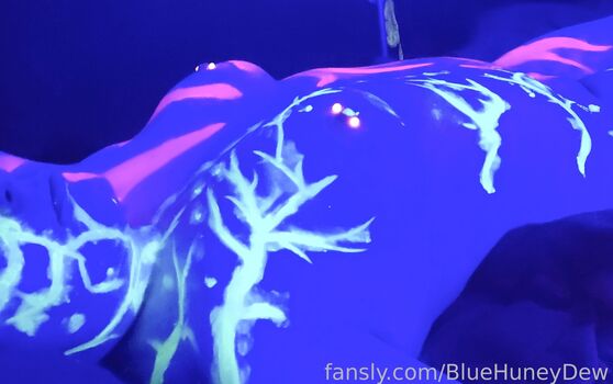 BlueHuneyDew