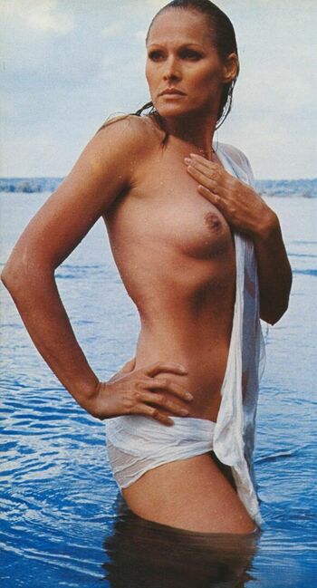 Bond Girls Nude
