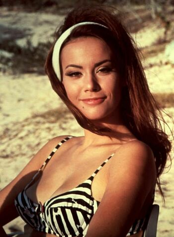 Bond Girls Nude