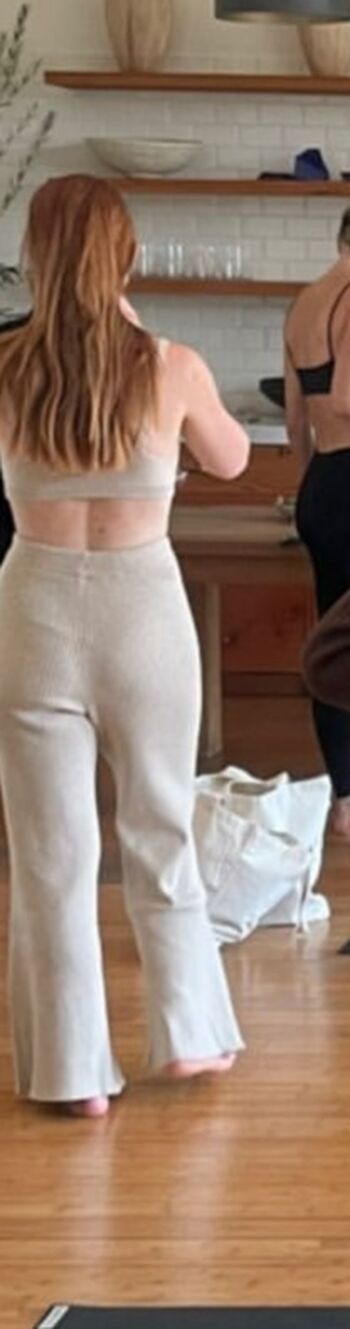 Bonnie Wright